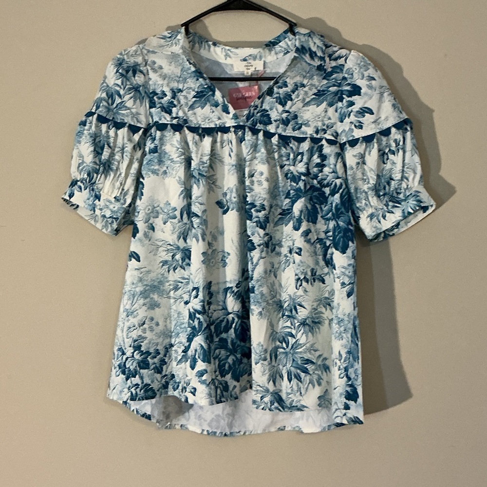 Entro Blue Floral Blouse